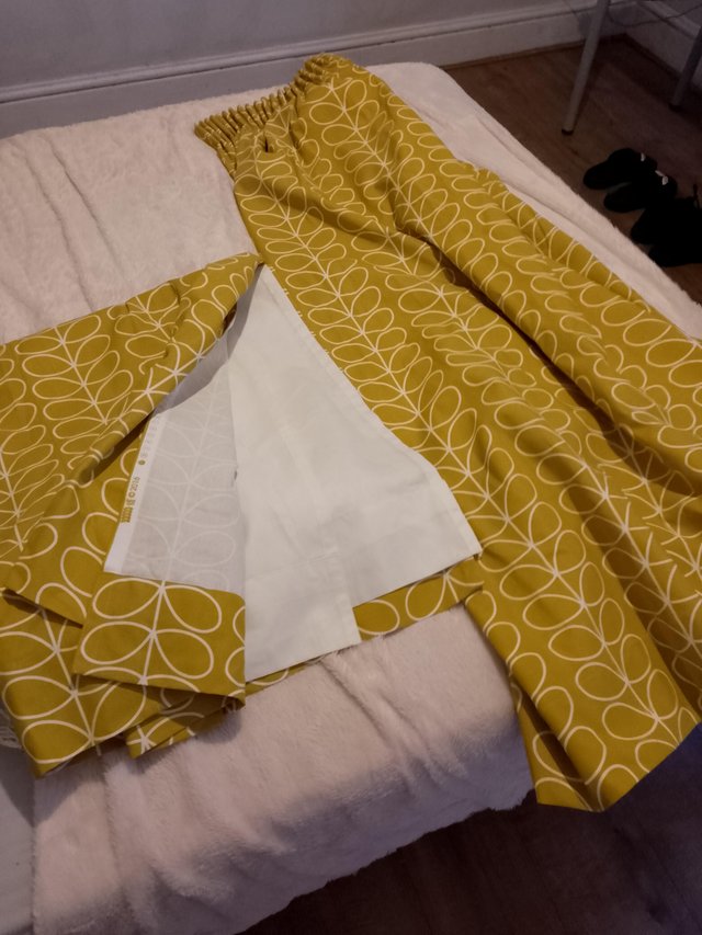 Preview of the first image of Lovely set of curtains, yellow..
