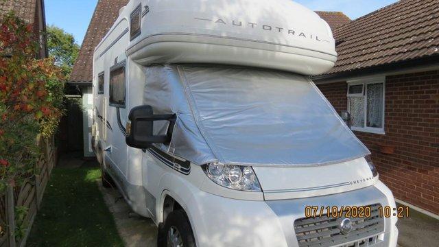 Preview of the first image of Motorhome Boxer/Fiat Ducato Thermal Long Screen Cover.