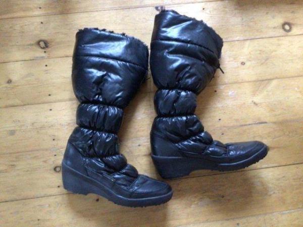 Image 1 of Black ladies’ long boots, size 4