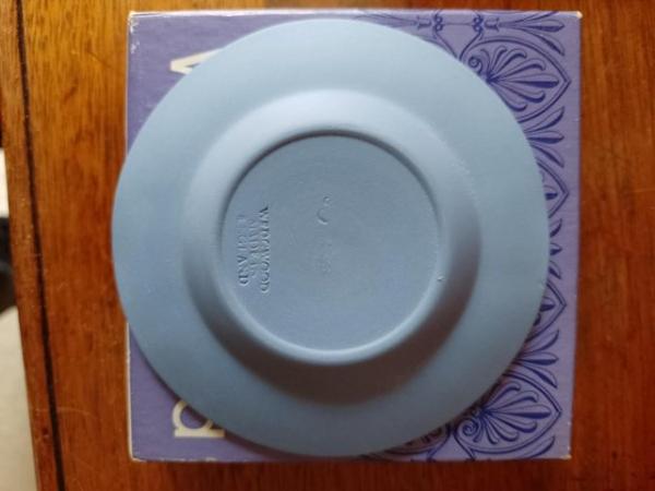 Image 2 of Wedgewood blue jasperware ash tray ashtray in original box