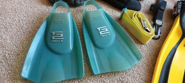 Image 3 of Mares avanti x-3 dive fins in yellow plus extras