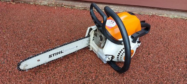 Image 2 of STIHL Chainsaw Model: MS181C-BE