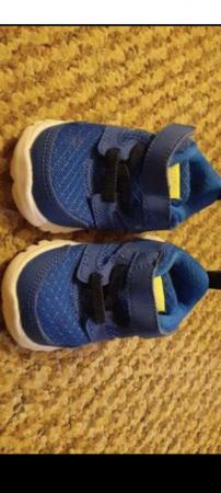 Image 2 of Nike..toddler trainers..size 2.5