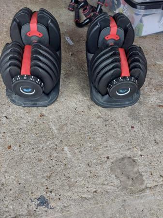 Image 3 of For sale adjustable lifting weights in good condition only u