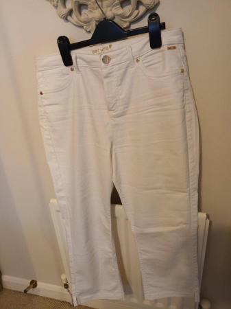 Image 2 of M&S Cropped white per una jeans