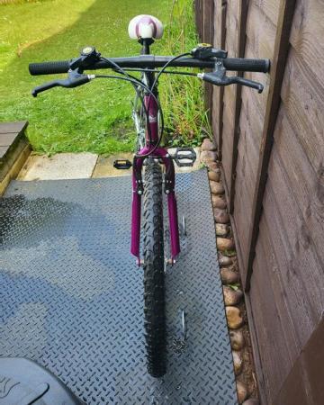 Image 3 of PRELOVED FIFTH AVENUE CHALLENGE WOMENS MOUNTAIN BIKE 17" FRA