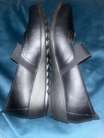 Image 2 of New black Wide Fit cushion walk shoes 9 EEE