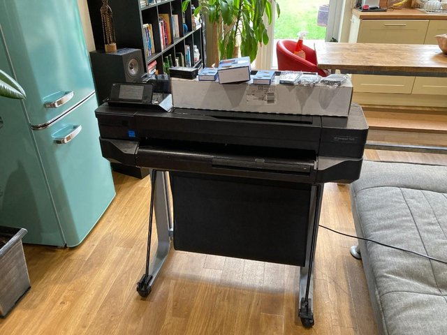 Preview of the first image of HP Designjet T520 Printer for A1,A0,A2,A3.