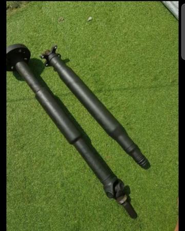 Image 2 of Front and rear prop shaft Mercedes CLS car