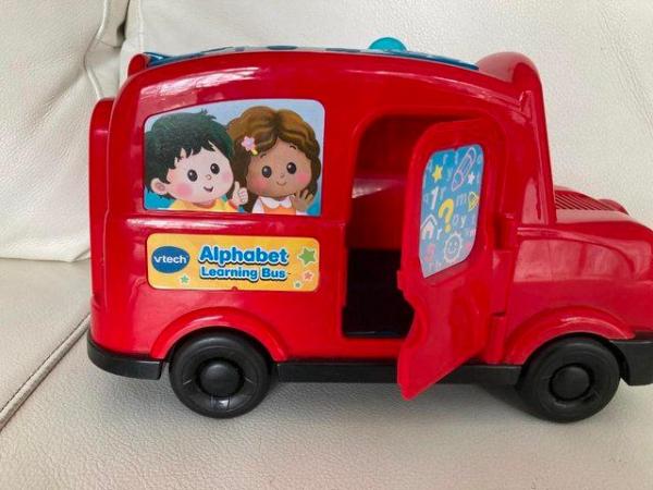Image 1 of VTech Count and Learn Alphabet Bus