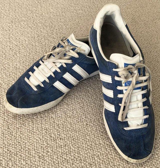 Preview of the first image of ADIDAS GAZELLE TRAINERS SIZE 7 BLUE SPORTS SHOES SNEAKERS.