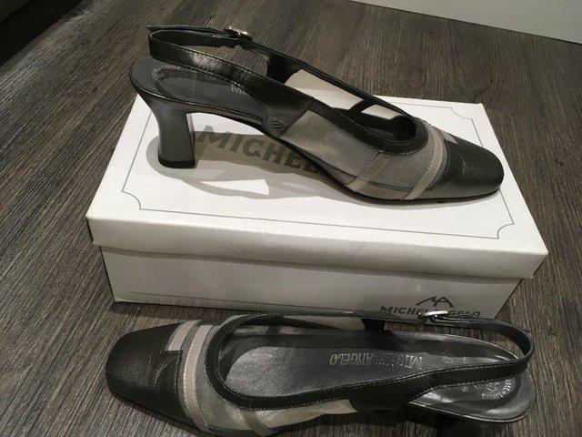 Preview of the first image of Ladies slingback leather sandals.