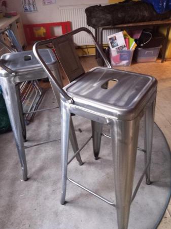Image 2 of Bar stools in silver ideal for kitchen. 2
