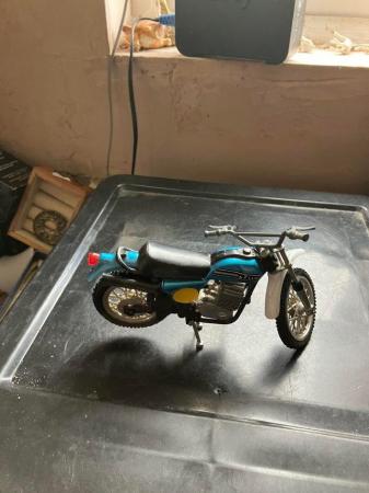Image 2 of Model motorcycle (blue and black)