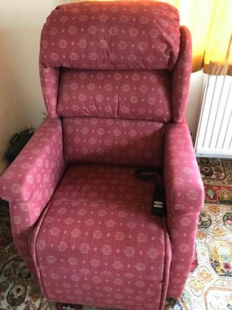 Image 1 of Riser & Recliner Chair in Light Maroon