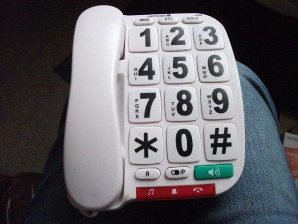 Image 2 of OPTICOM BIG BUTTON PHONE, IDEAL FOR THE ELDERLY