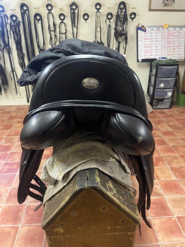 Preview of the first image of Fairfax Classic Dressage Saddle for Sale.