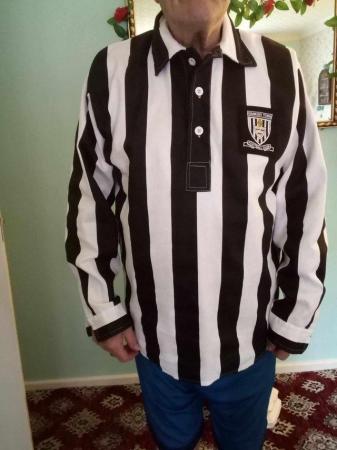 Image 2 of Retro grimsby town football shirt