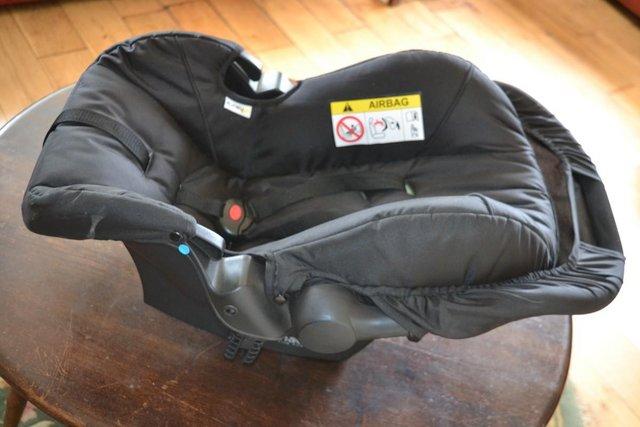 Image 3 of Hauck baby seat Fun for kids Good condition black 0-13 kg