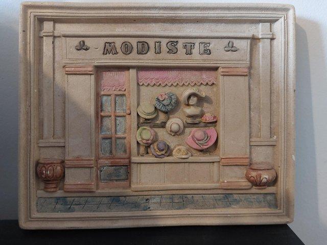 Preview of the first image of Modiste pottery picture,.