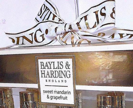 Image 2 of UNUSED GIFT * BAYLIS & HARDING Set of 5 Scrubs Creams Lotion