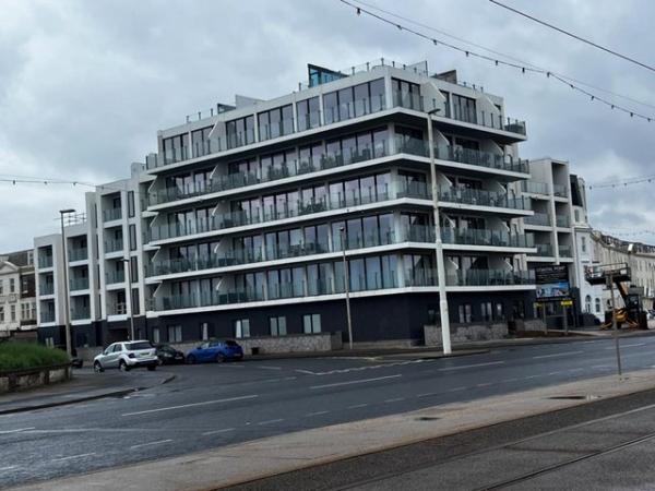 Image 1 of Luxury Seafront 2 bed 2 bathroom apartment
