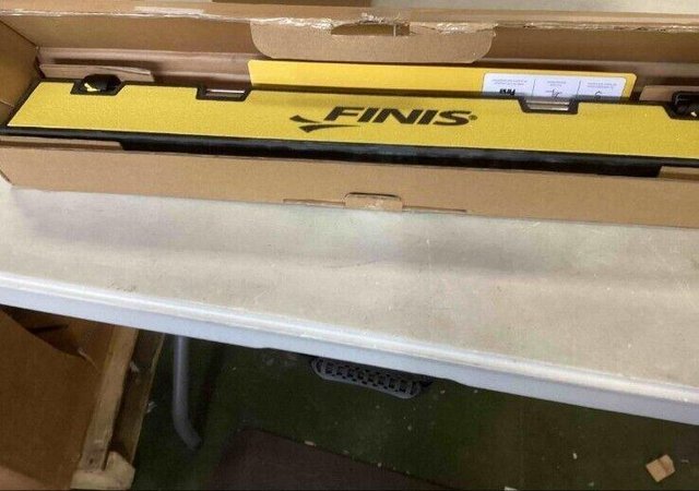 Preview of the first image of FINIS Backstroke Start Wedge.