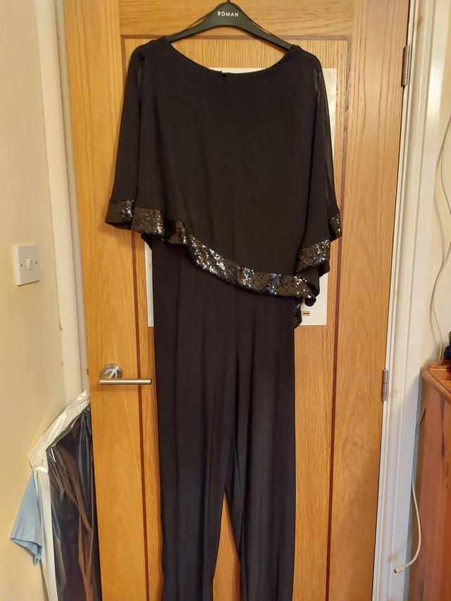 Preview of the first image of Jumpsuit Roman size 16 brand new.