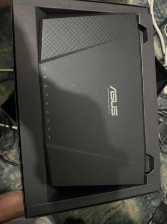 Image 2 of ASUS RT-AC87U Router, 802.11ac dual band, Wireless-AC2400