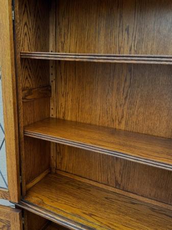Image 26 of AN OLD CHARM LIGHT OAK BOOKCASE DVD CD DISPLAY CABINET UNIT