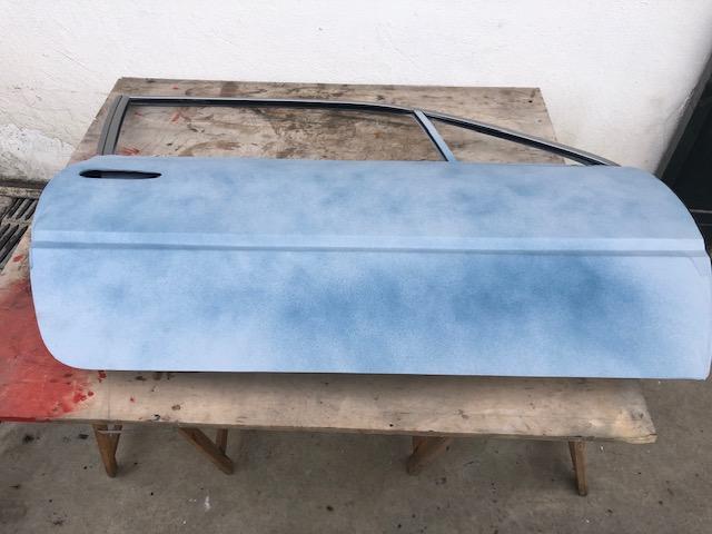 Preview of the first image of Right side door for Ferrari F400.