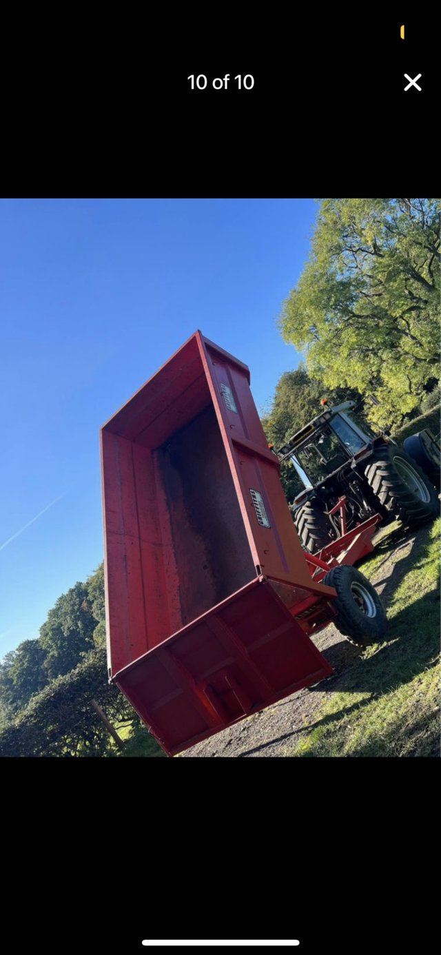 Preview of the first image of Griffith’s 6 ton corn trailer.