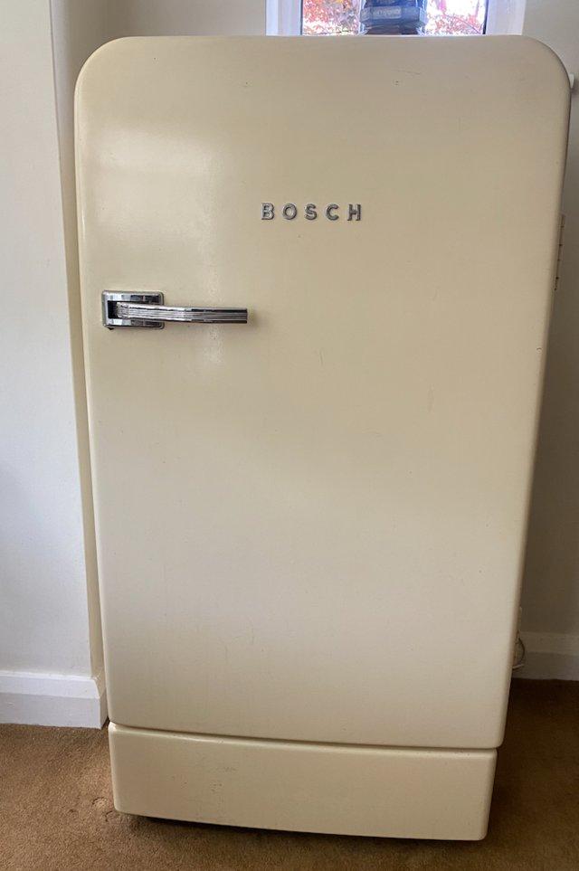 Preview of the first image of Retro Bosch Fridge with ice tray.