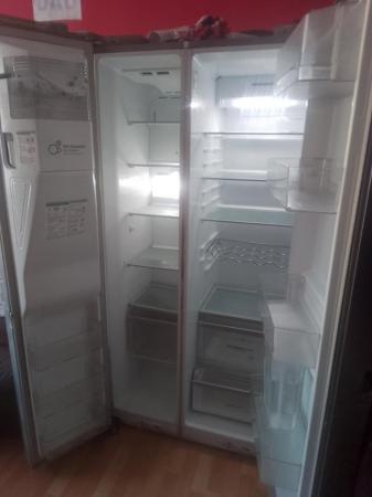 Image 1 of fridge freezer (american)