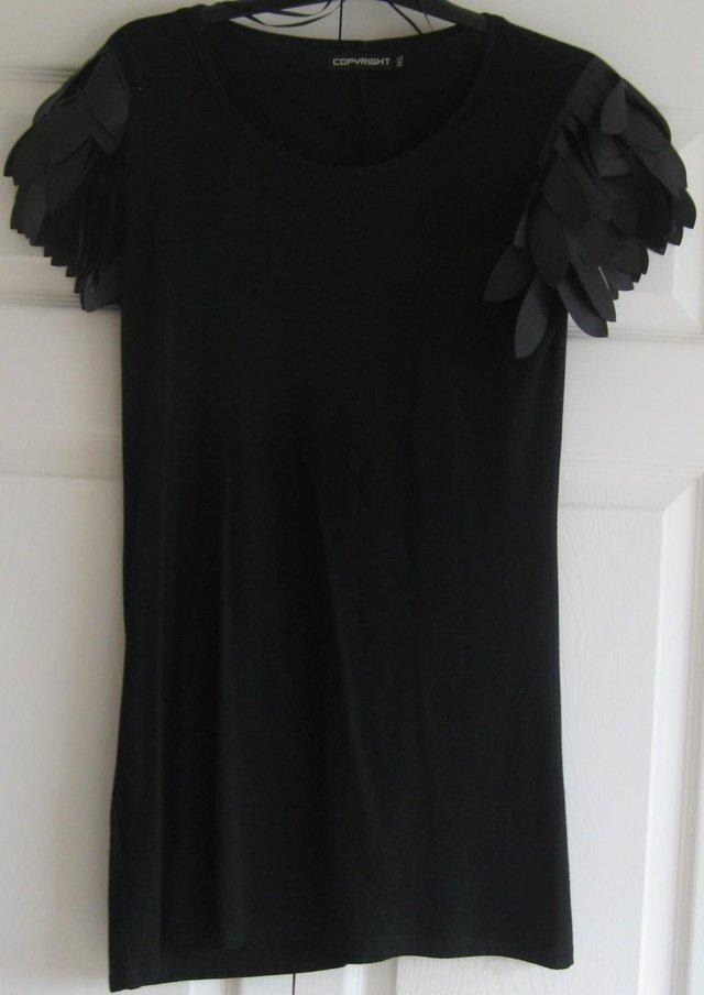 Preview of the first image of Black Tunic Top with 'leaf' sleeves, size M/L (about 12).