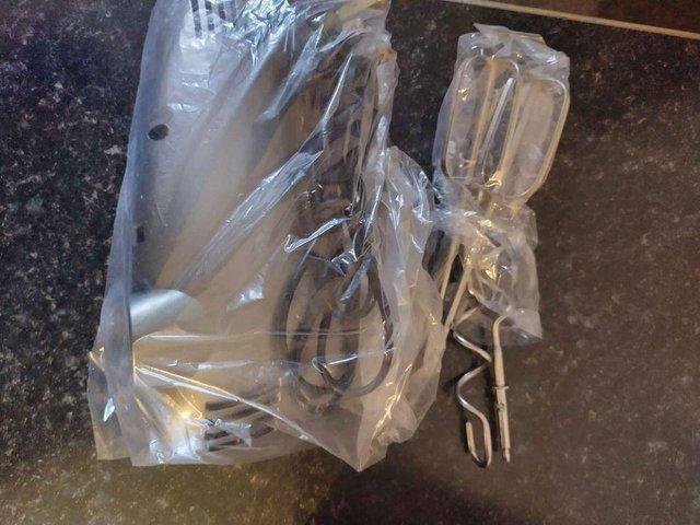 Preview of the first image of Hand Mixer Wahl James Martin 300W Brand New in box.