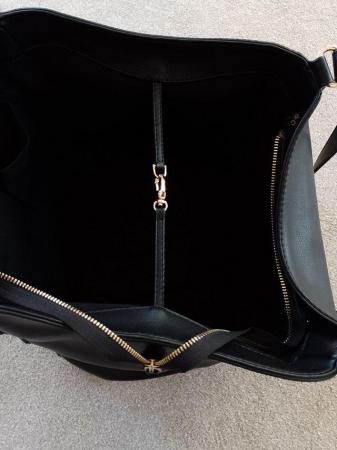 Image 1 of Handbag black large handles leather