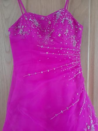 Image 3 of Gorgeous pink prom dress size 6/8