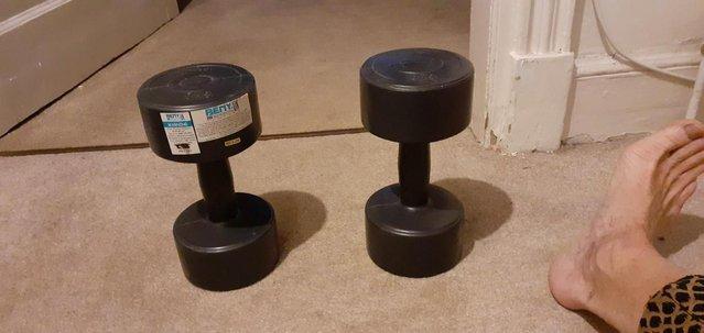 Image 2 of pair of 5kg weights Beny V-fit