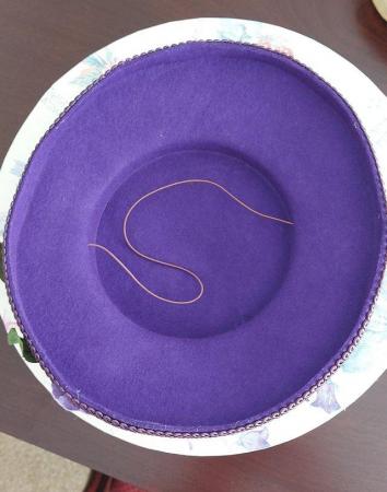 Image 1 of Reproduction ladies hat, in a very stunning colour.
