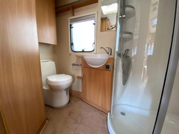 Image 17 of Swift Archway Woodford 2010 2 berth caravan *end washroom*