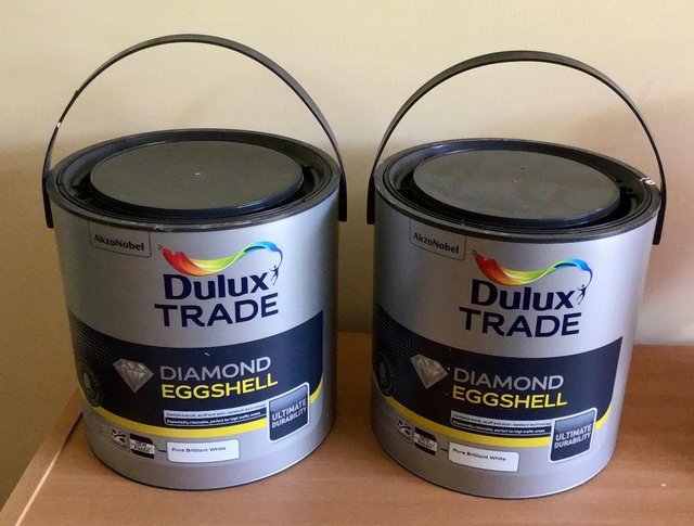 Preview of the first image of 3 NEW tins DULUX Trade Diamond Eggshell emulsion paint.