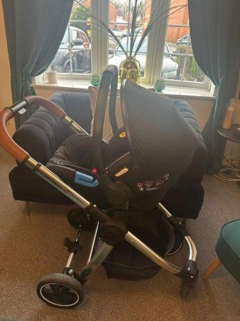 Image 2 of Panorama xt pushchair with car seat