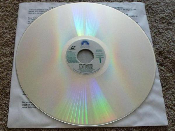 Image 2 of Star Trek VII: Generations. Laserdisc (1994)