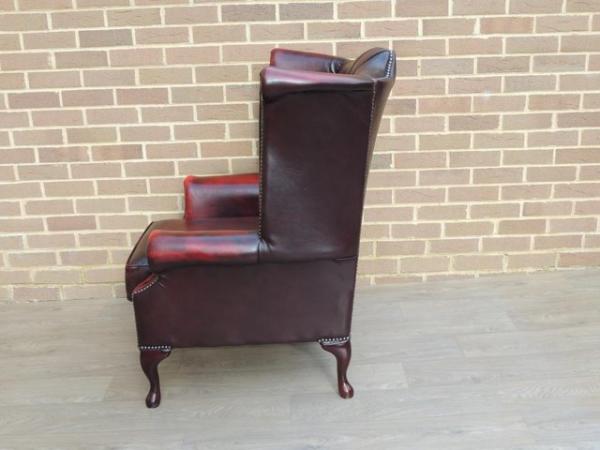 Image 4 of Chesterfield Queen Anne Ox Blood Excellent Armchair (UK Deli