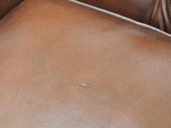 Image 12 of Saxon Chesterfield Antique Brown Sofa (UK Delivery)