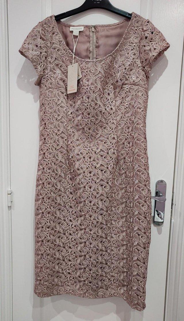 Preview of the first image of New Women's High Quality Beautiful Monsoon Dress UK 12.