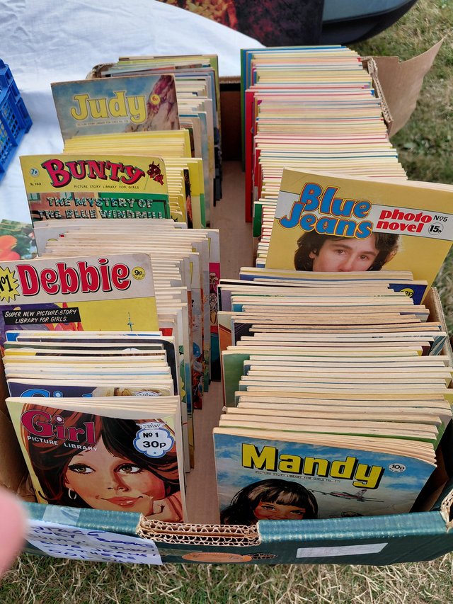 Vintage storybook magazines and annuals — Books & Magazines in Braintree