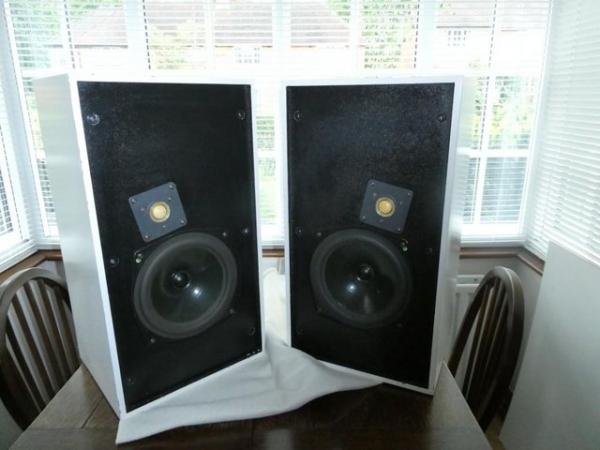 Image 2 of Monitor Audio MA 5 series 2 vintage HiFi speakers