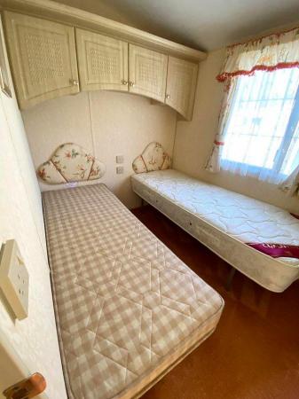 Image 6 of 2003 Willerby Granada For Sale Riverside Park Oxfordshire